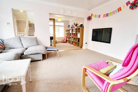 90 Barrett Road, Norwich, NR1 2LN
