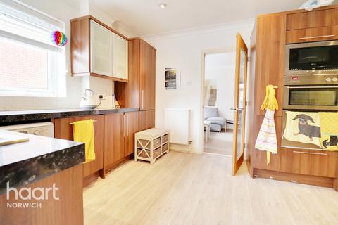 90 Barrett Road, Norwich, NR1 2LN