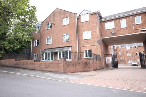 1 Delph Court, Leeds, LS6 2HL