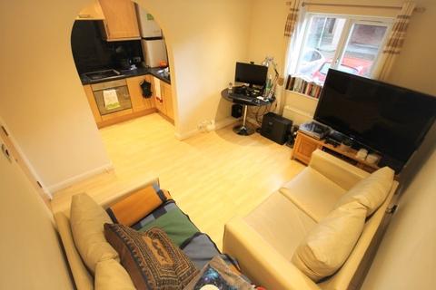 1 Delph Court, Leeds, LS6 2HL