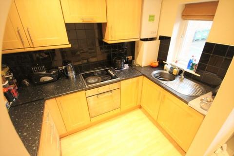 1 Delph Court, Leeds, LS6 2HL