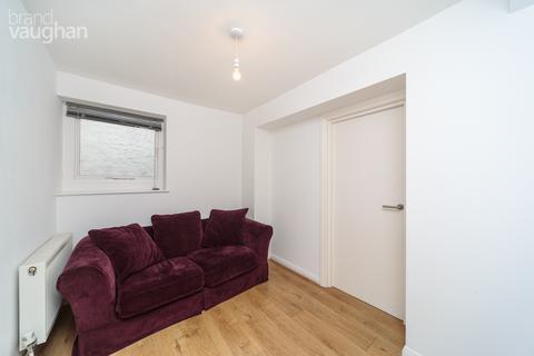 2 bedroom flat to rent, Western Road, Hove, East Sussex, BN3