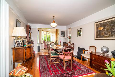 Southview House Farm Road, Goring, Reading, RG8 0AA