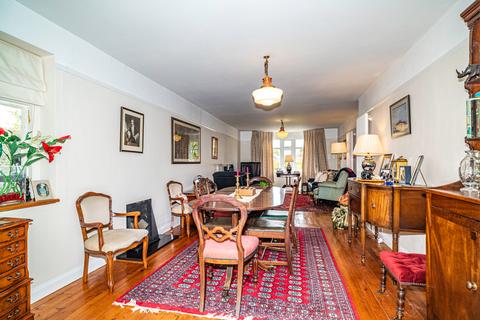 Southview House Farm Road, Goring, Reading, RG8 0AA
