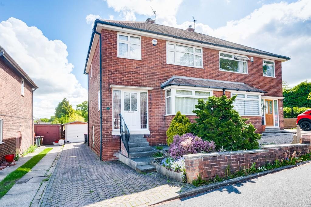 Schoolfield Drive, Rawmarsh 3 bed semidetached house £150,000
