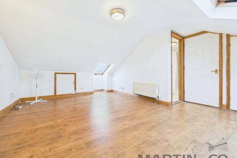 3 bedroom maisonette for sale, Milton Road, Portsmouth