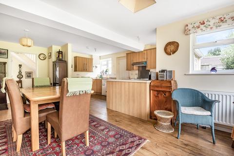8 Coach Lane, Faringdon, SN7 8AB