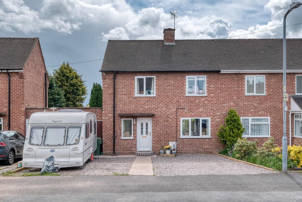 Flavel Road, Charford, Bromsgrove... 2 bed semidetached house £200,000