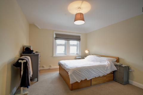 1 bedroom apartment to rent, Beacon Hill Road, Hindhead