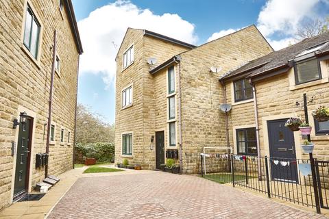 14 Valley Mews, Greenfield, Oldham, OL3 7FH