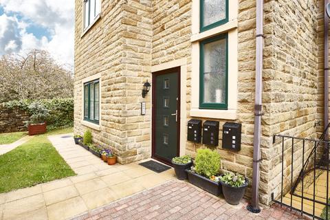 14 Valley Mews, Greenfield, Oldham, OL3 7FH
