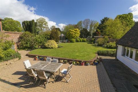 undefined, Little Cottage, The Street, Ickham