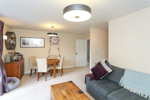 34 Wright Close, Bushey, WD23 2FH