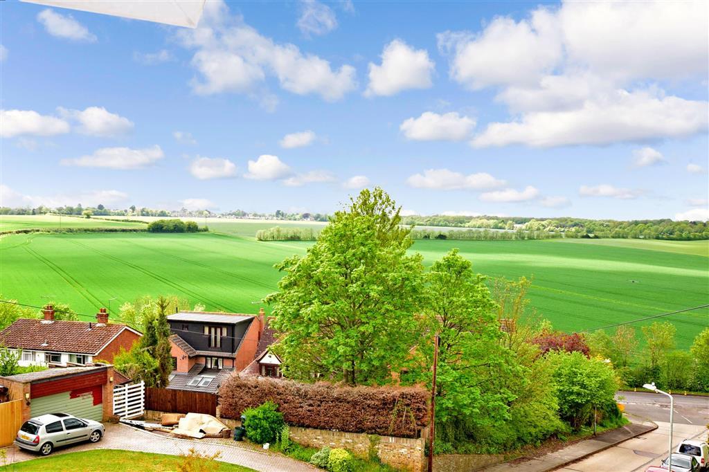 Views To Front