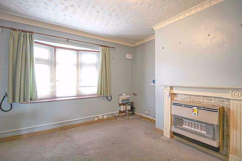 80 Albany Crescent, Bilston, WV14 0HU