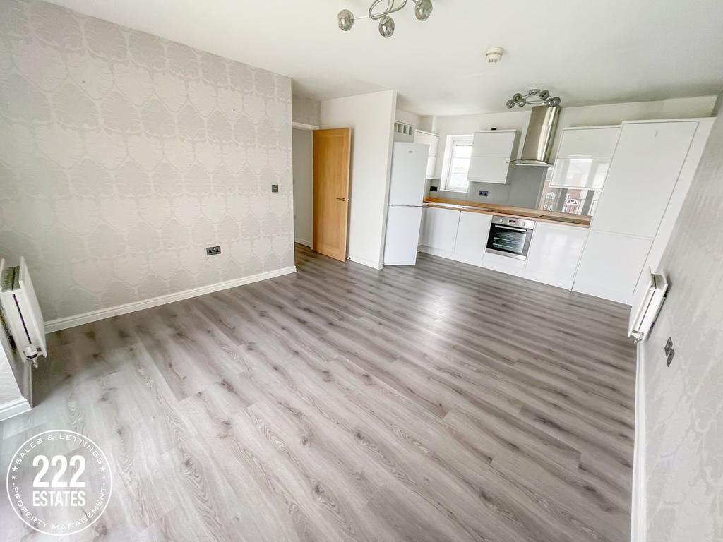 Pinehurst Walk Boston Boulevard, Great Sankey, Warrington, WA5 2 bed