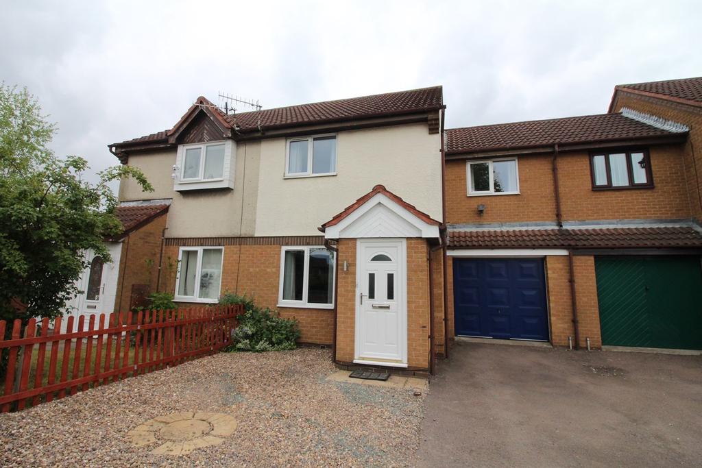 Beechdale Road, Nottingham, NG8 3 bed terraced house £170,000