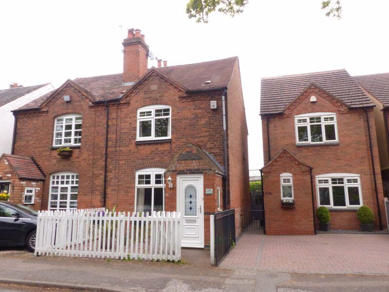 Walmley Road, Sutton Coldfield 2 bed terraced house for sale £250,000