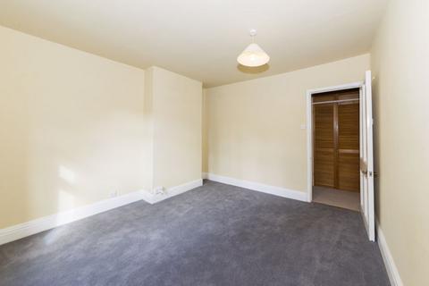 3 bedroom cottage to rent, Upper Farringdon