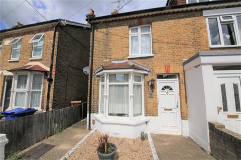 21 Salisbury Avenue, Stanford-le-hope, SS17 0DA