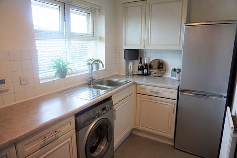 8, Beech Court Hazel Way, Chipstead, Coulsdon, CR5 3PJ