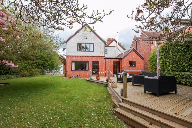 Twyford Gardens, Tywford, Adderbury 6 bed detached house £725,000