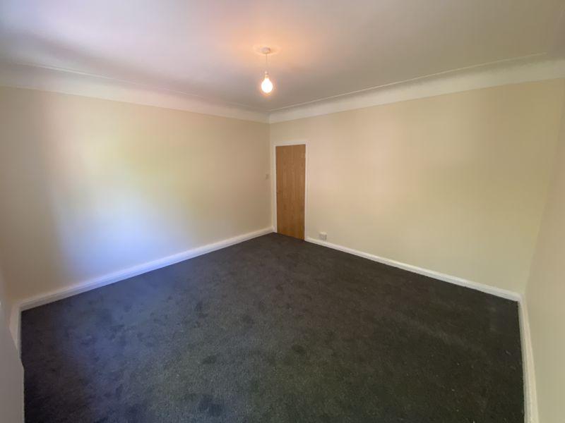 Bedroom 1 (Front)