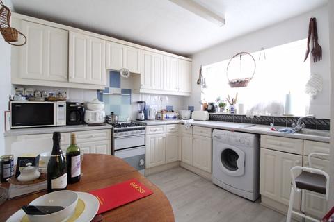 11 Buckle Close, Luton, LU3 3SZ