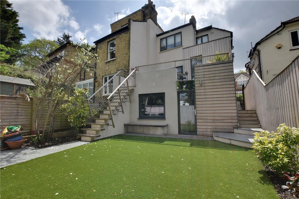 Dinsdale Road, Blackheath, London, SE3 4 bed semidetached house £900,000