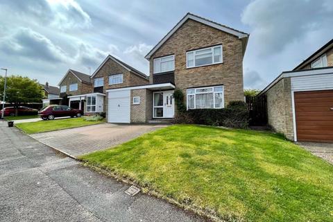 5 Brierley Close, Dunstable, LU6 3NB