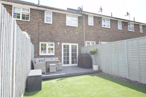 7 Elgal Close, Orpington, BR6 7BE