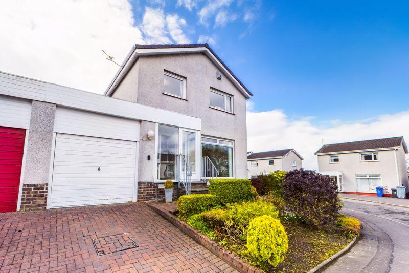 Springfield Crescent, Carluke 3 bed detached villa £169,995