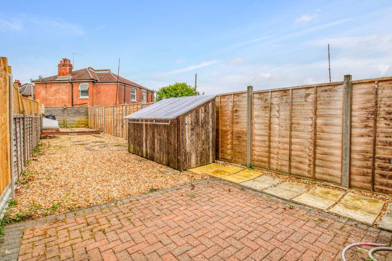 Firgrove Road, Freemantle, Southampton 2 bed semidetached house £230,000
