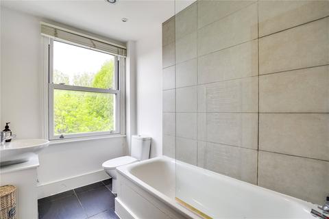 49b Culvert Road, London, SW11 5AU