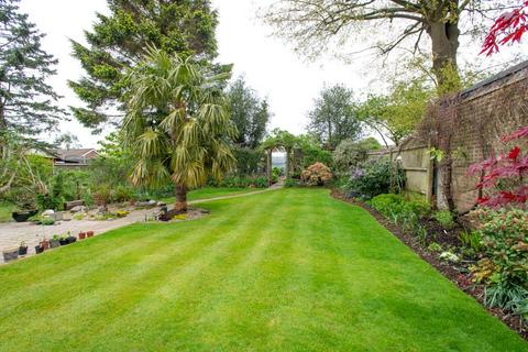 30 Allenby Road, Biggin Hill, Westerham, TN16 3LH