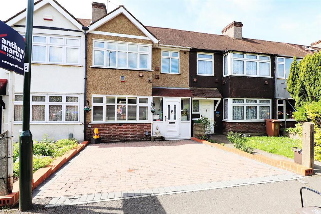 Park Mead, Sidcup 3 bed terraced house £425,000