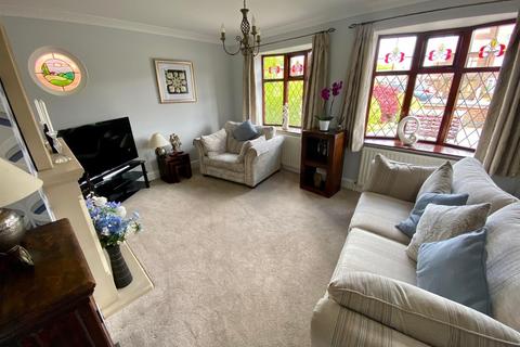 145 Heanor Road, Ilkeston, DE7 8TA