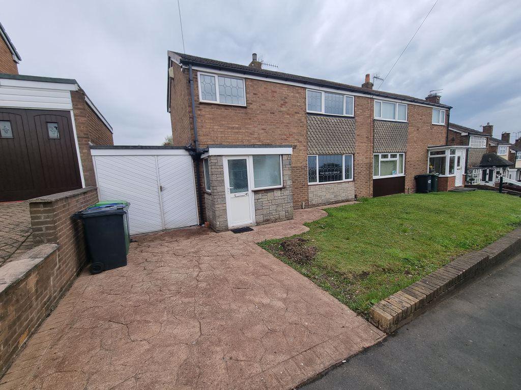 Doulton Road, Rowley Regis 3 bed semidetached house £795 pcm (£183 pw)