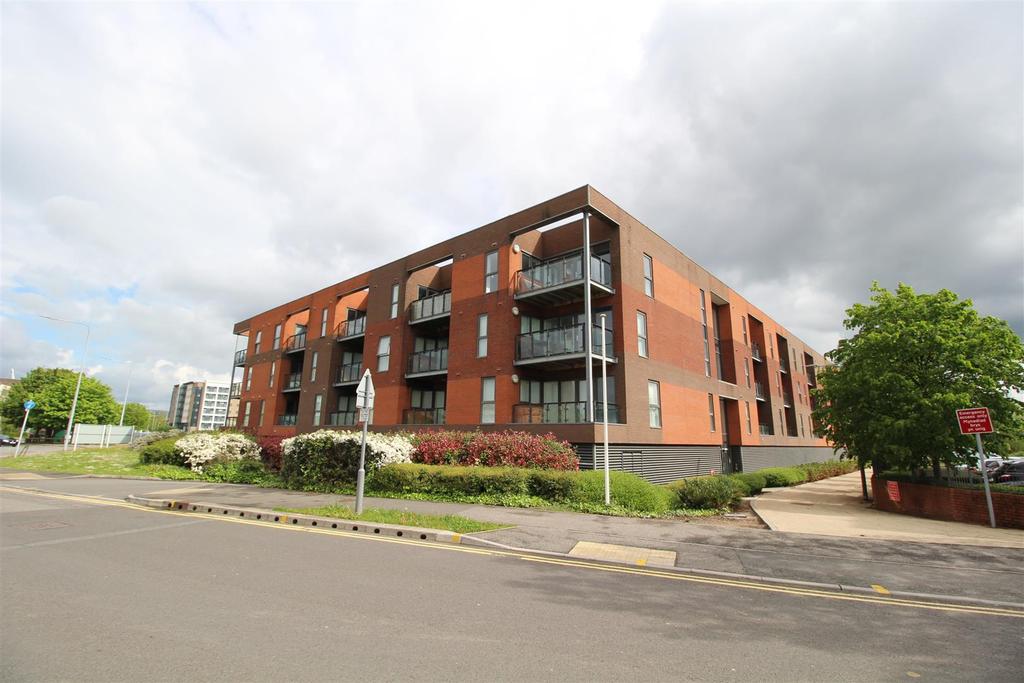Usk Way, Newport 2 bed flat £142,500