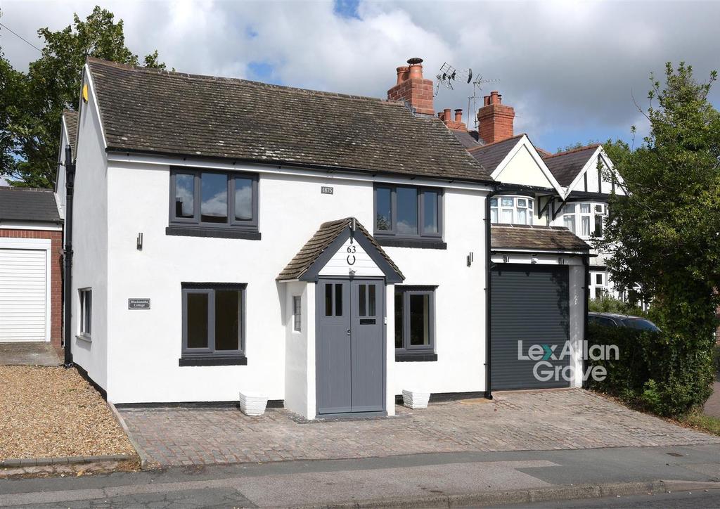 Bromsgrove Road, Romsley, Halesowen 3 bed detached house £375,000