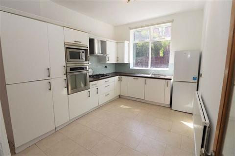 43 College Road, Manchester, M16 8EJ