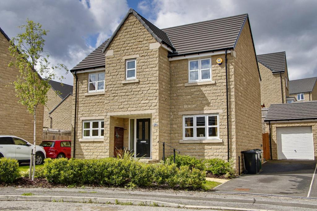 Brompton Drive, Bradford 4 bed detached house £360,000