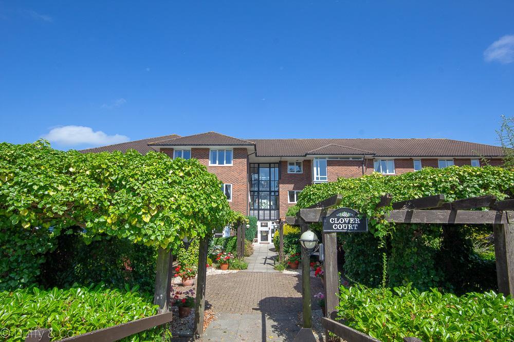 Church Road, Haywards Heath 2 bed retirement property £175,000