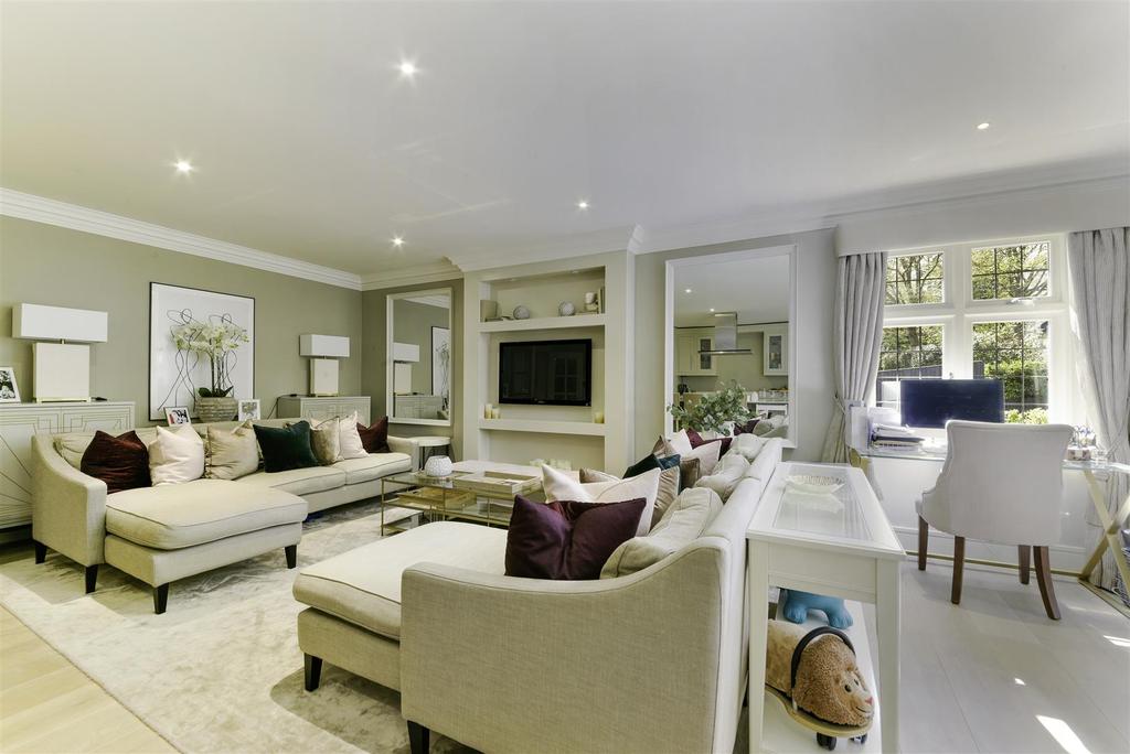 The Glade, Kingswood 2 bed apartment £729,000