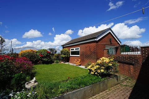 56 Ainse Road, Blackrod, Bolton, BL6 5HA