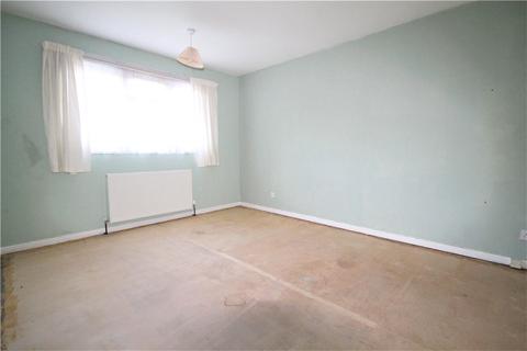 37 The Oval, Wood Street Village, Guildford, GU3 3DL