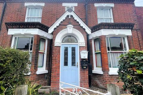 2 bedroom semi-detached house for sale, Kerrison Road, Norwich