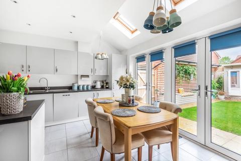 17 Ash Crescent, Harwell, Didcot, OX11 0FJ