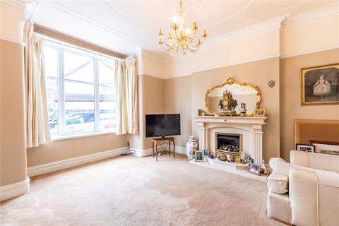 37 Knowsley Road, Wilpshire, Blackburn, BB1 9PX