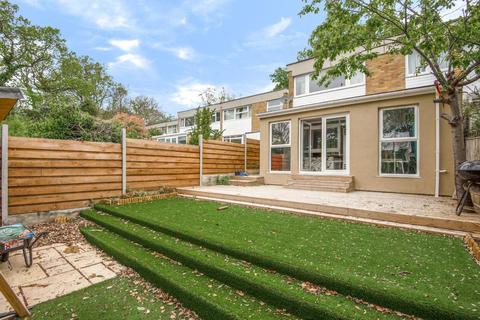 16 West Oak, Beckenham, BR3 5EZ
